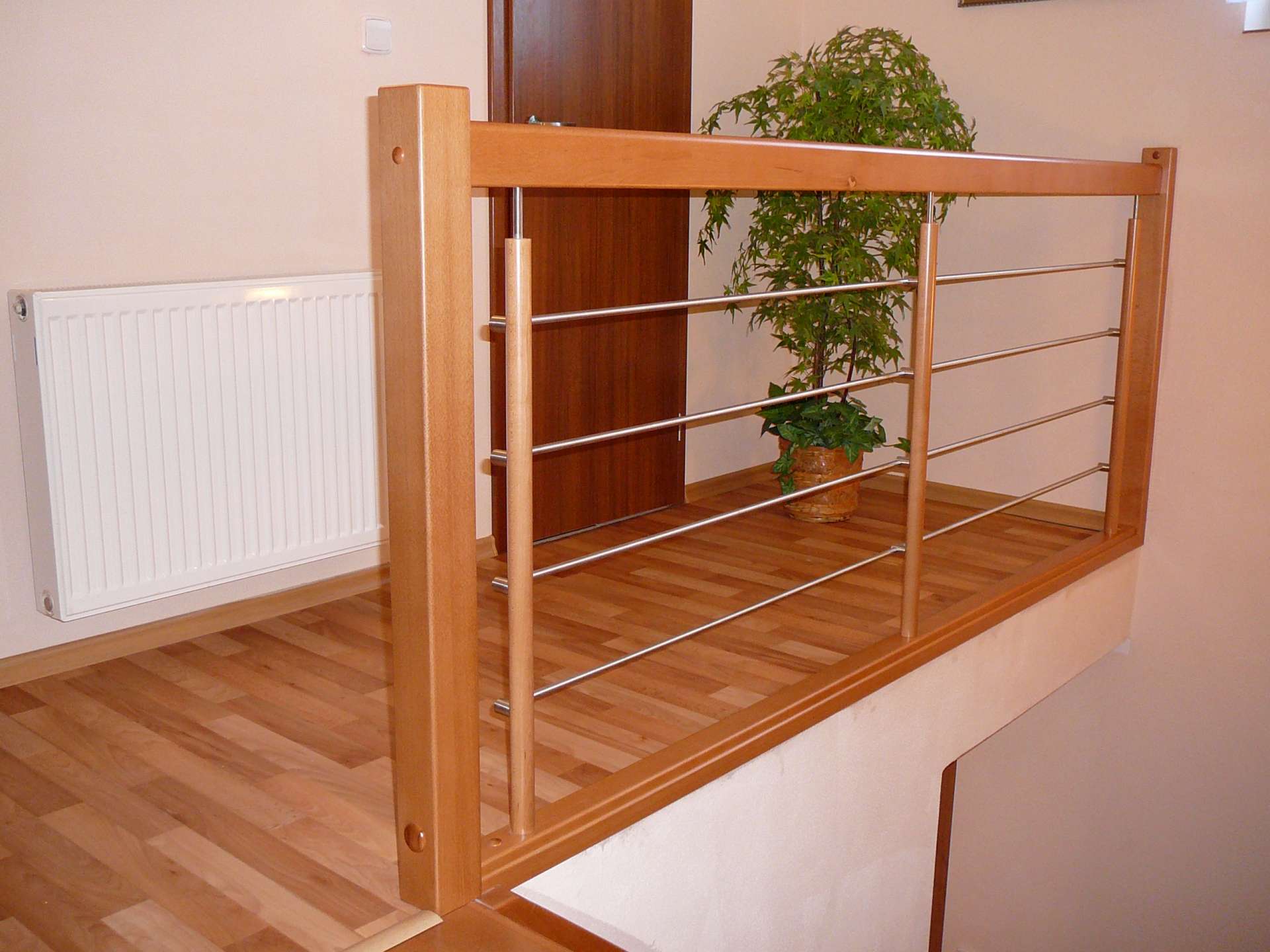 1x1,4 Lomené schodiště