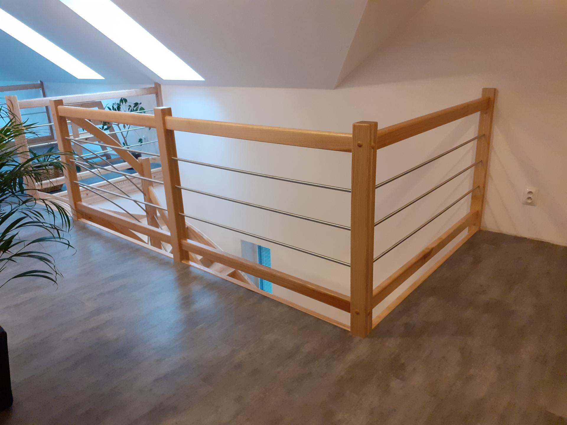 Zábradlí nerezové, a jeho kombinace